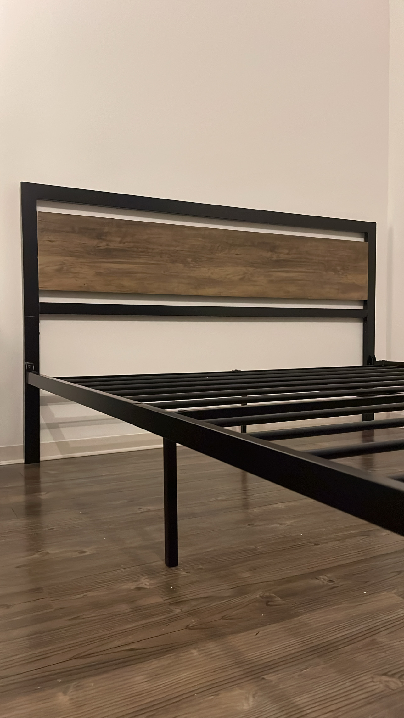 SHA CERLIN Metal Platform Bed Frame With Wooden Headboard Assembly ...