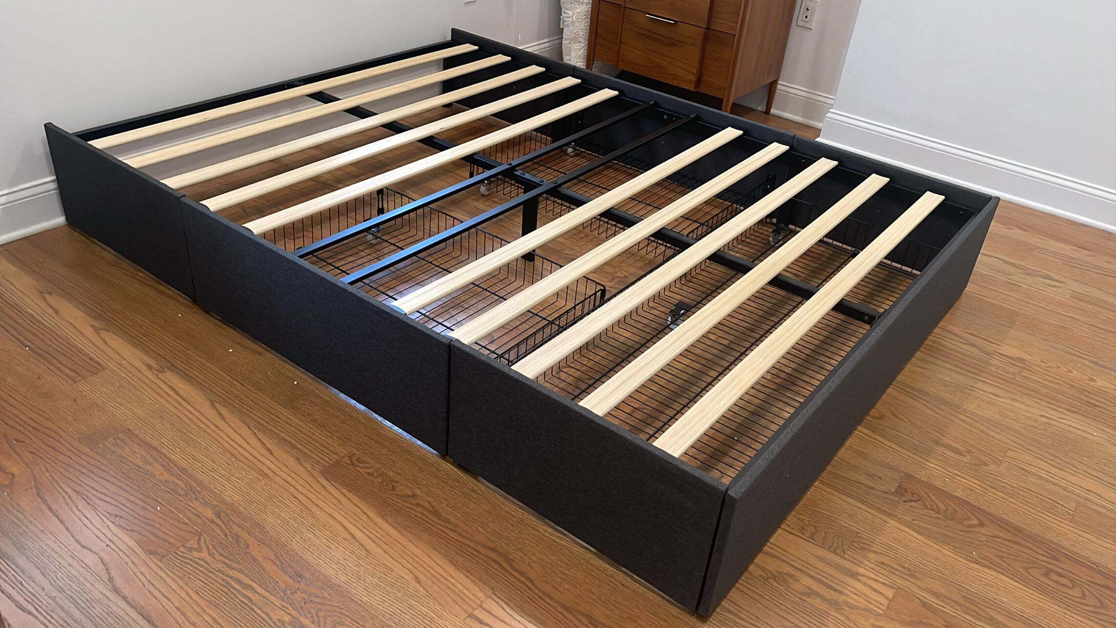 Allewie Queen Size Platform Bed Frame With 3 Storage Drawers Assembly ...